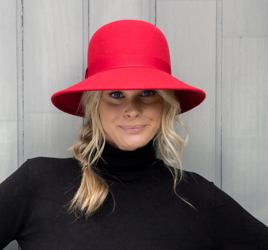 RW090RED KATRINA CLOCHE