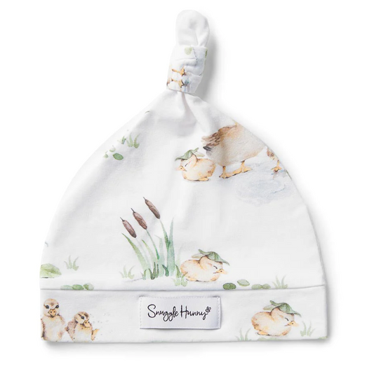 DUCK POND KNOTTED BEANIE