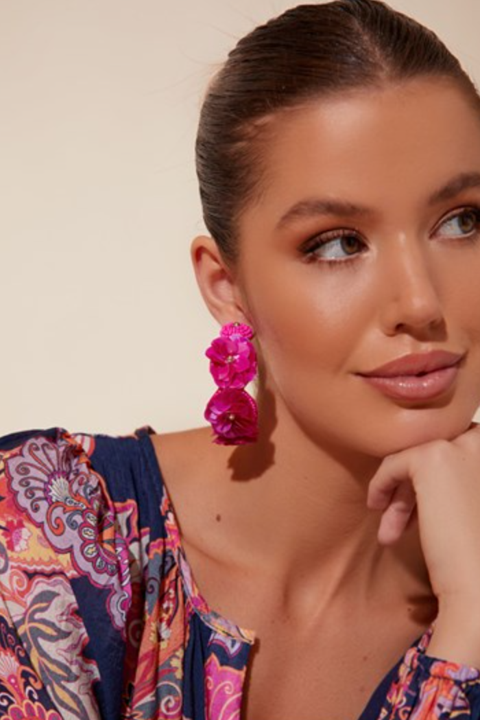 AEA-3160HOTXPINK ADORNE EARRING
