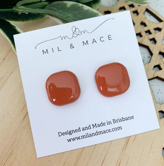MIL & MACE LUCY STUD BROWN