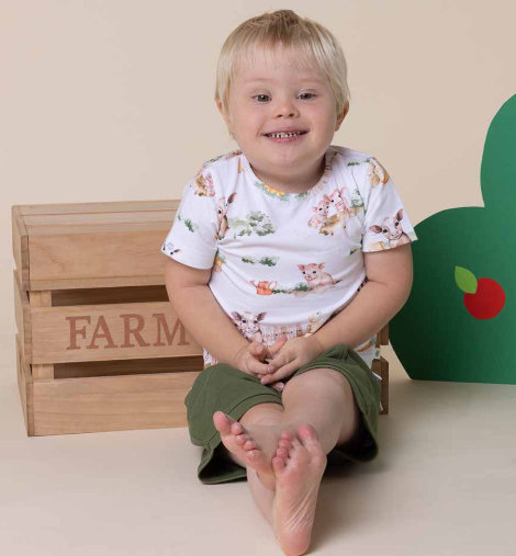 SNUGGLE HUNNY FARM ORGANIC T-SHIRT