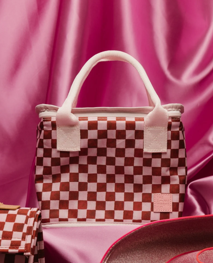 CRIMSON HAZE LUNCH BAG