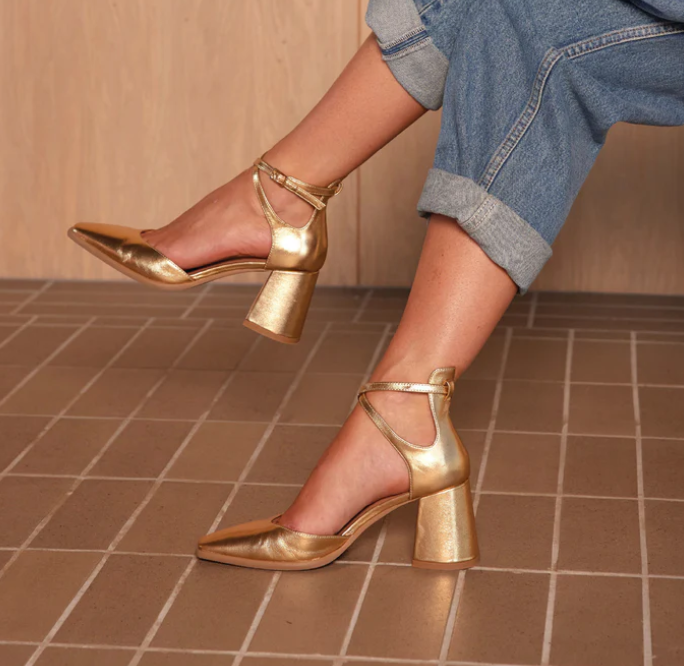 EOS ZAN LEATHER HEEL GOLD