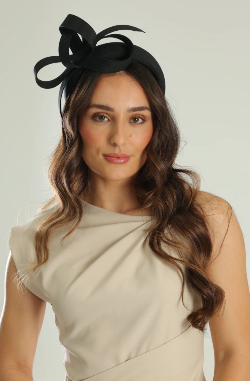 MEL FASCINATOR BLACK