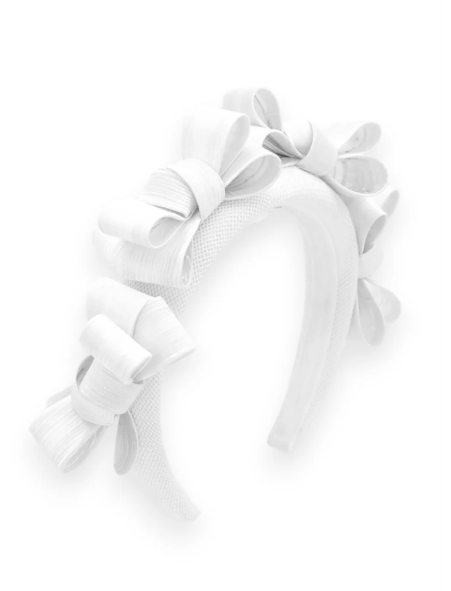 POPPY FASCINATOR WHITE