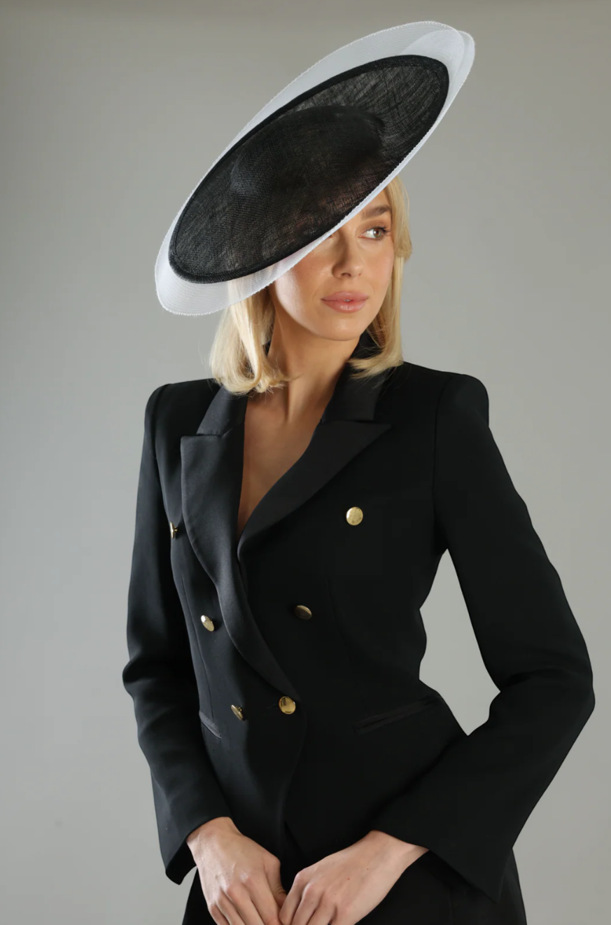 VIVIANA PLATE FASCINATOR BLACK