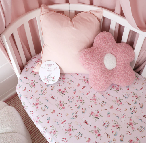 SNUGGLE HUNNY ALICE'S TEA PARTY FITTED COT