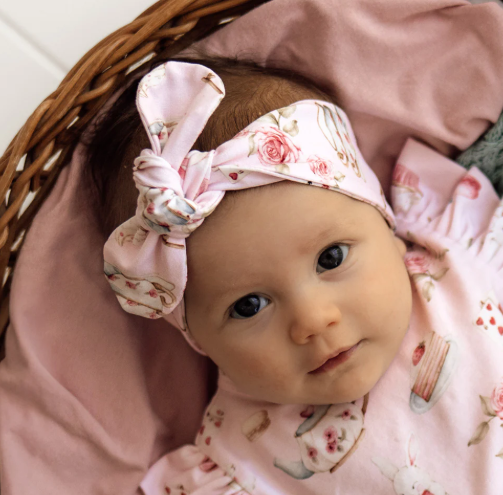 SNUGGLE HUNNY ALICE'S TEA PARTY TOPKNOT