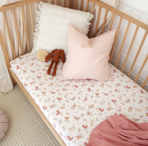 SNUGGLE HUNNY BUTTERFLY FITTED COT SHEET