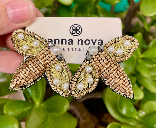 BEADED EARRINGS BEE