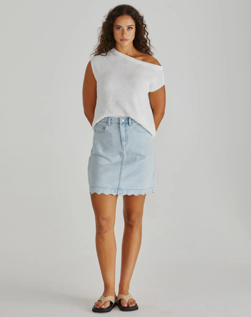 SASS VALE SCALLOPED DENIM SKIRT BLEACH