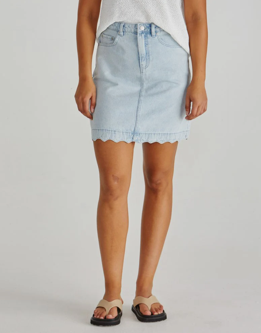 SASS VALE SCALLOPED DENIM SKIRT BLEACH