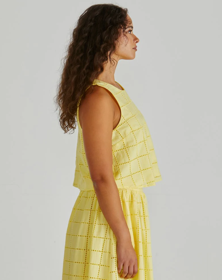 SASS HELMI BROD TANK