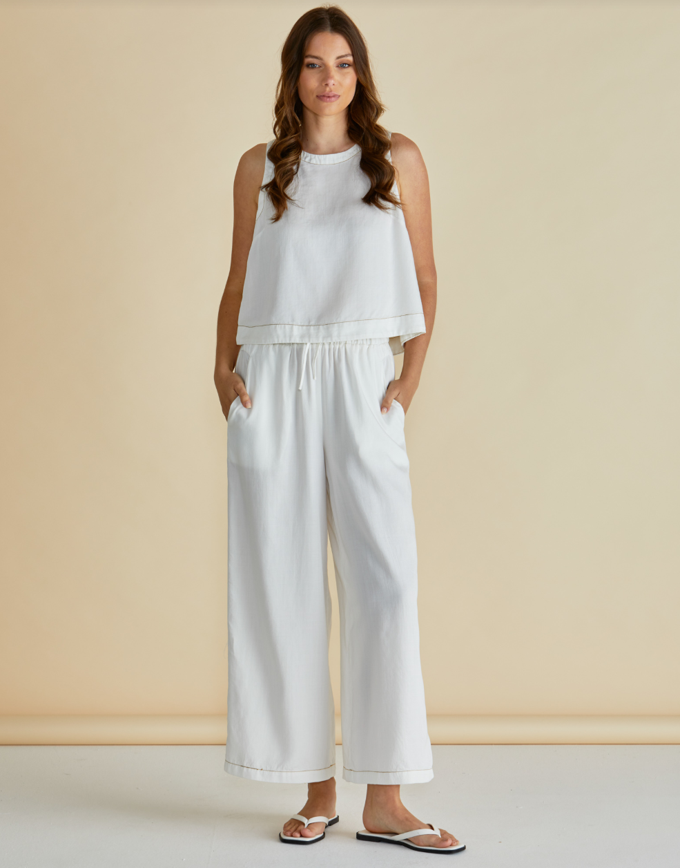 BETTY BASICS COPACABANA TOP WHITE