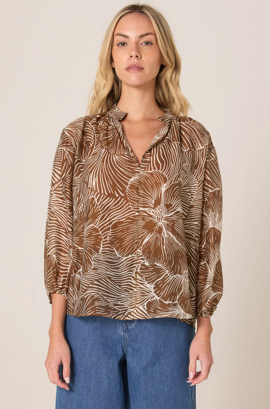 FATE & BECKER TALLULAH SPLIT NECK BLOUSE