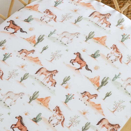 SNUGGLE HUNNY WILD HORSES BASSINET SHEET/CHANGE PAD COVER