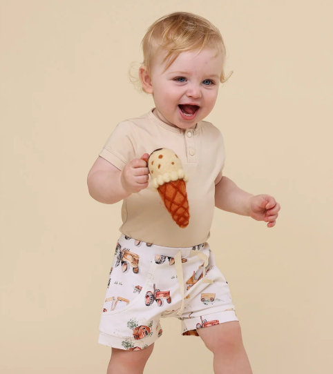 SNUGGLE HUNNY DIGGERS & TRACTORS ORGANIC SHORTS