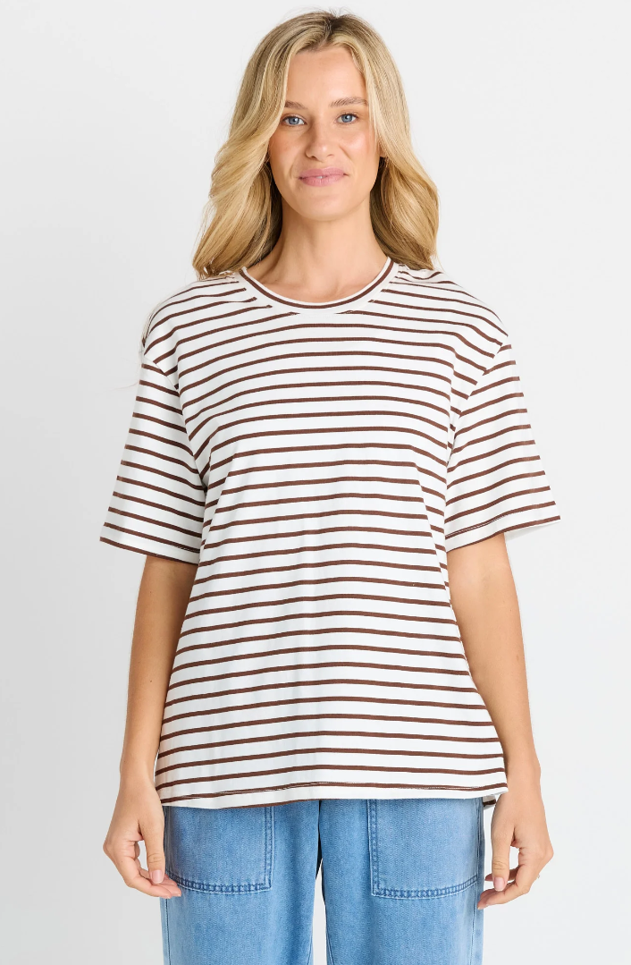 BETTY BASICS RELAX BOXY TEE CHOCOLATE & WHITE STRIPE