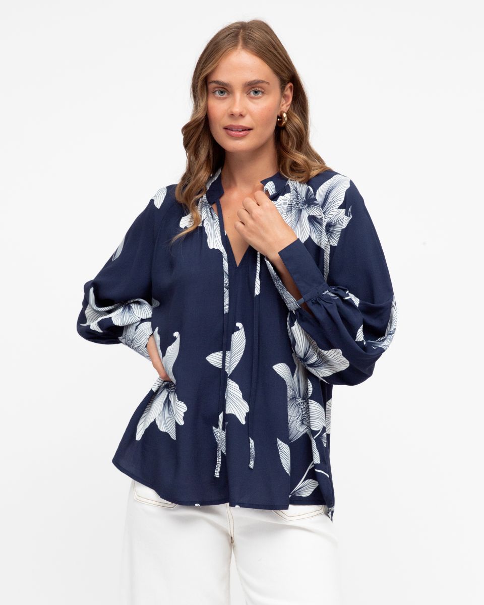 LABEL OF LOVE MIDNIGHT LILY BLOUSE