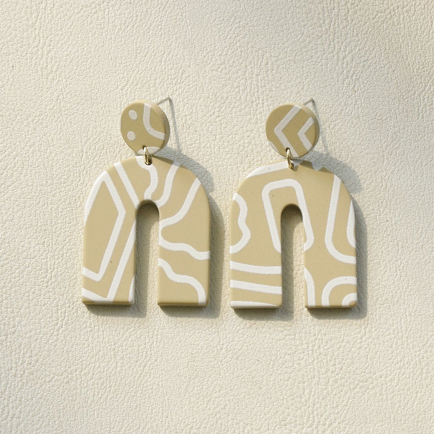 e01372 EARRINGS