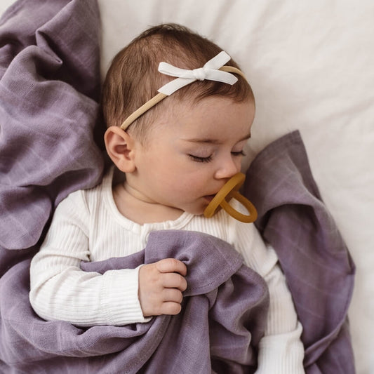 SNUGGLE HUNNY WHITE VELVET BOW