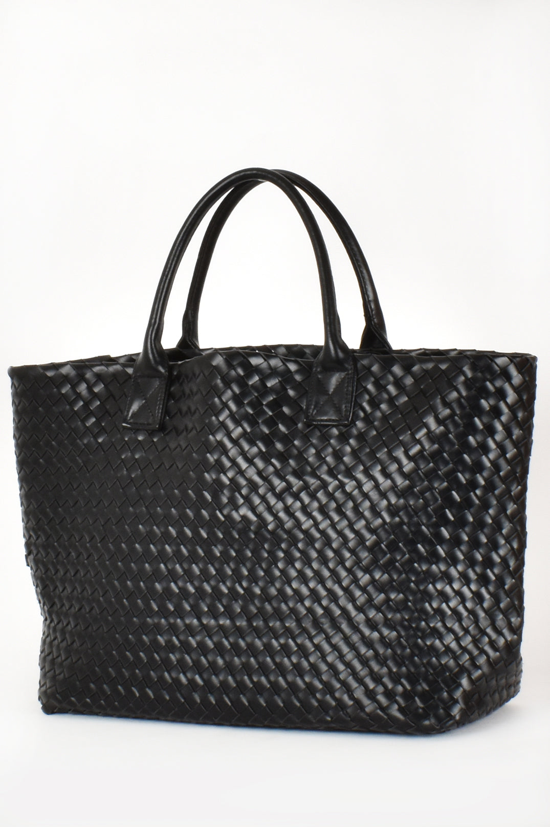 AXD-1520BLACK NOVA PLAIT TOTE