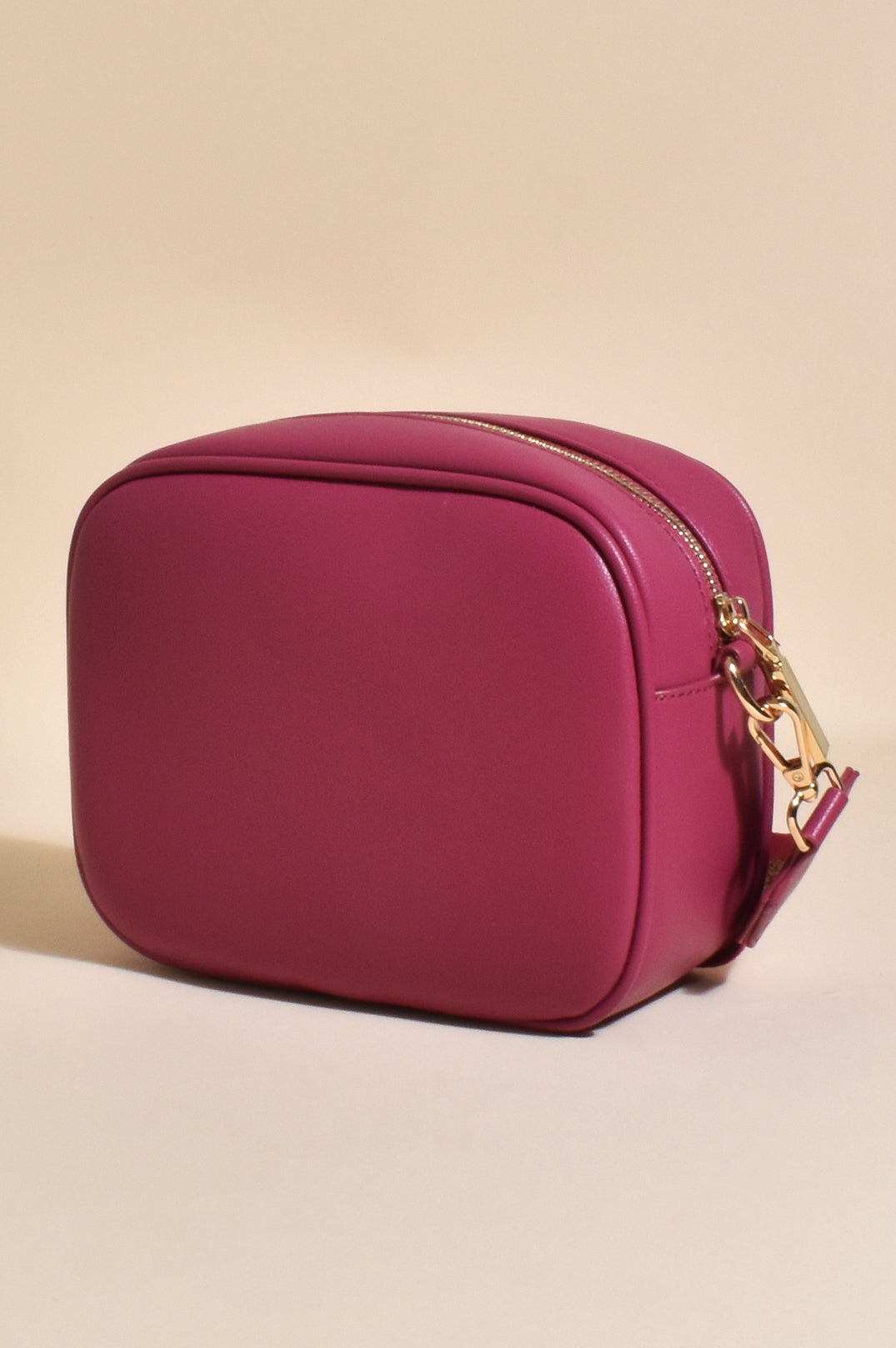AXD-1700 ADORNE MAG BAG