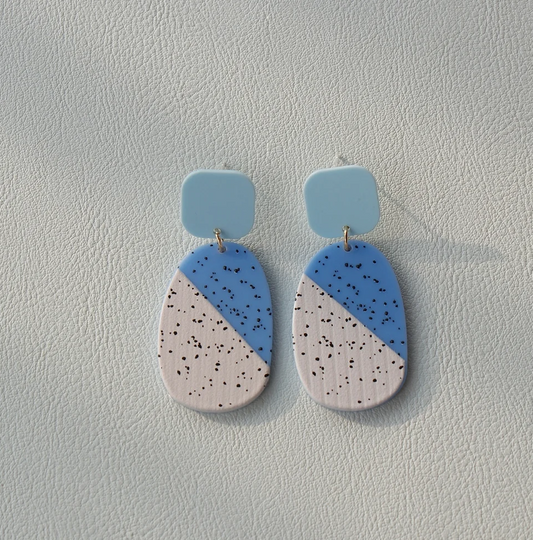 E01258 DANGLE EARRINGS BLUE