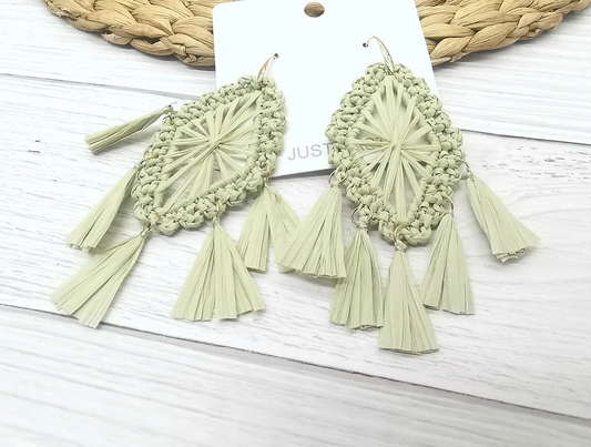 E00896G RAFFIA EARRINGS GREEN