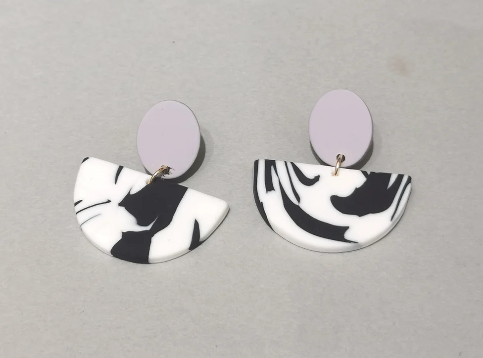 E01254 CLAY EARRINGS