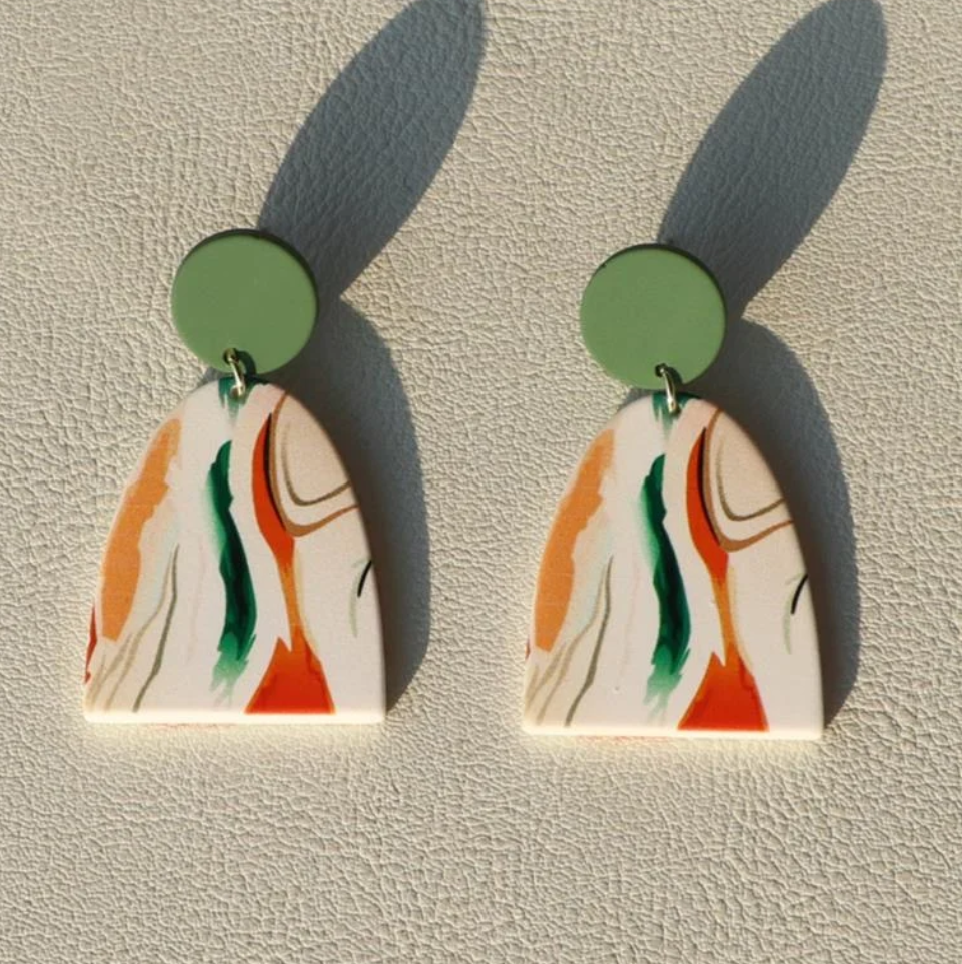 E01361 CLAY EARRINGS