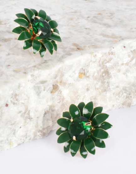 AED-3210 GRN FLOWER STUDS