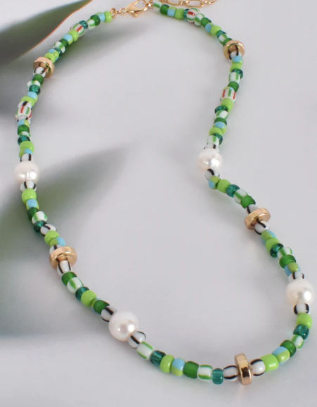 AND-2060 GRNMULT BEAD NECKLACE