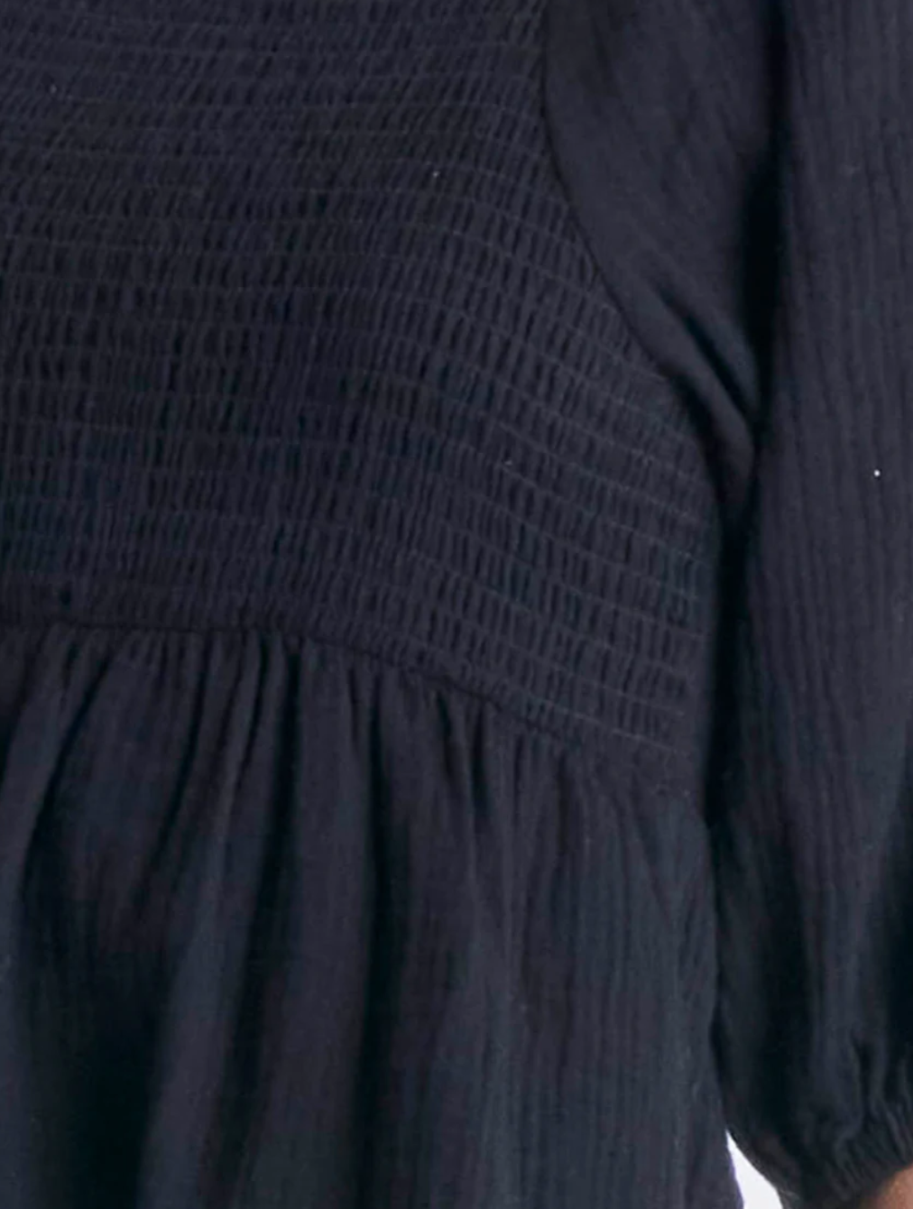 16426TWSS TILLY TOP BLACK