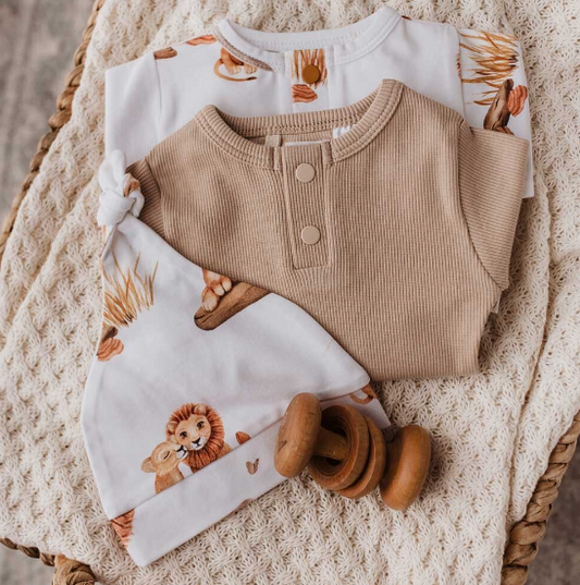 SNUGGLE HUNNY LION ORGANIC KNOTTED BEANIE